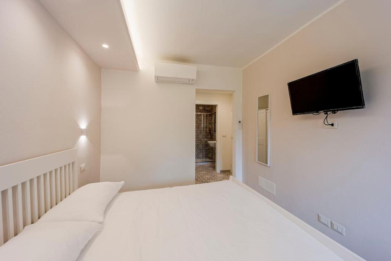 Gli Ulivi Rooms And Breakfast Andora Exterior photo